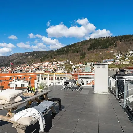 Апартаменты Modern In Centre